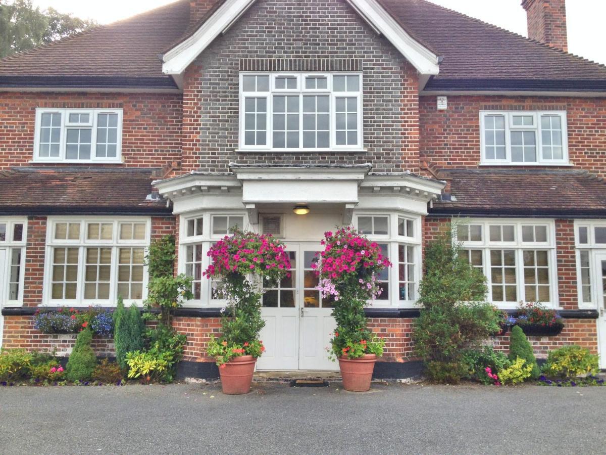 The Royal Standard Guest House Virginia Water Luaran gambar